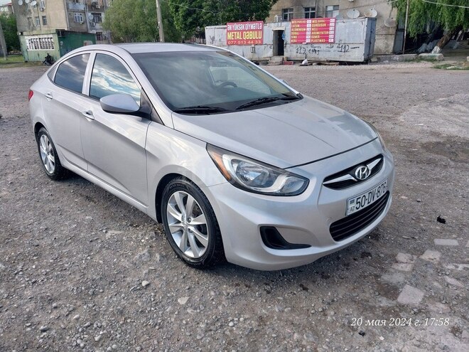 Hyundai Accent