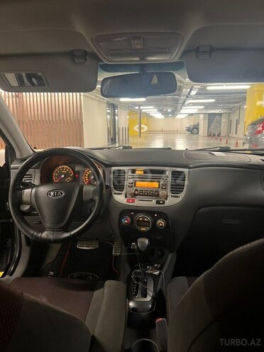 Kia Rio 2008, 221,000 km - 1.4 l - Gəncə