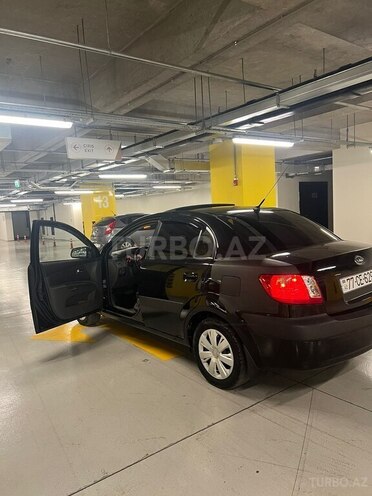 Kia Rio 2008, 221,000 km - 1.4 l - Gəncə