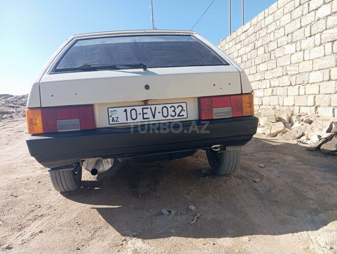 LADA (VAZ) 2109