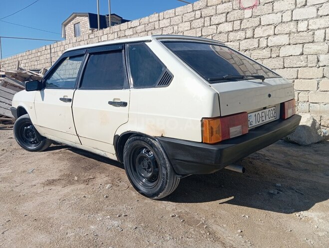 LADA (VAZ) 2109