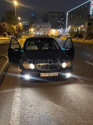 Mercedes C 230 2005, 200,000 km - 2.5 л - Bakı