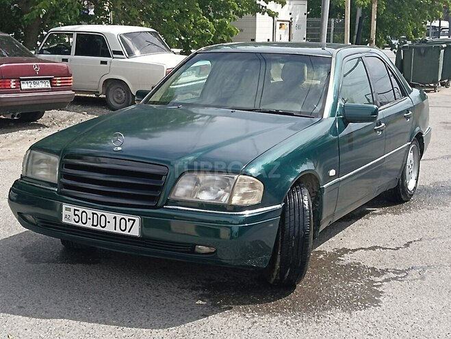 Mercedes C 220 1995, 282,000 km - 2.2 l - Bakı