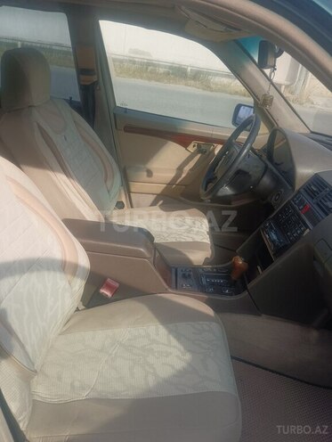 Mercedes C 220 1995, 282,000 km - 2.2 l - Bakı