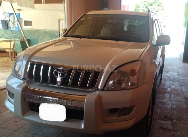 Toyota Land Cruiser Prado