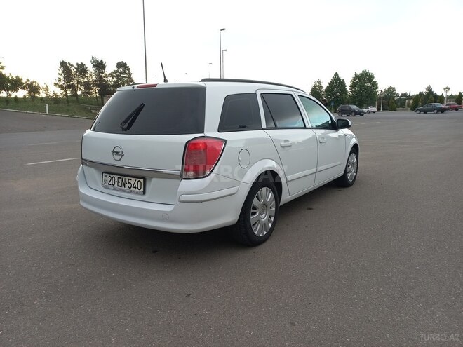 Opel Astra 2006, 245,000 km - 1.4 l - Gəncə
