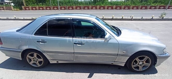 Mercedes C 220 d 1999, 378,000 km - 2.2 л - Kürdəmir