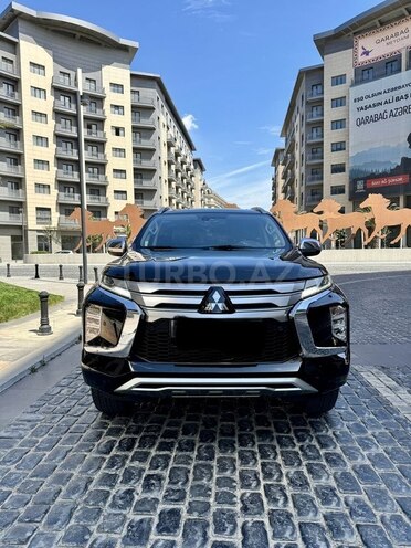 Mitsubishi Pajero Sport 2021, 118,000 km - 2.4 л - Bakı