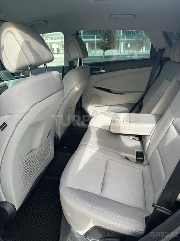Hyundai Tucson 2016, 95,000 km - 2.0 l - Bakı