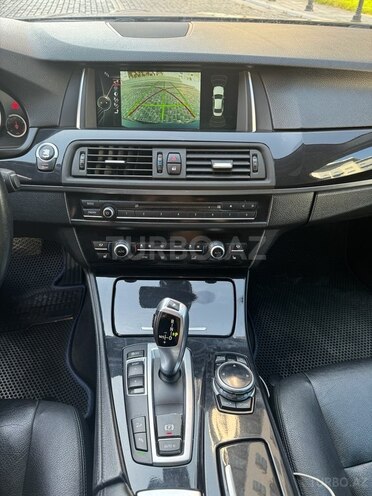 BMW 520 2014, 285,000 km - 2.0 l - Bakı