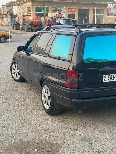 Opel Astra 1995, 333,000 km - 1.6 л - Bakı