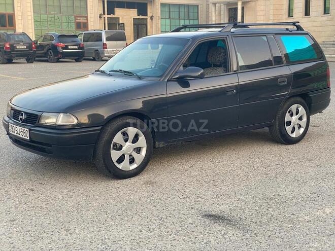 Opel Astra 1995, 333,000 km - 1.6 л - Bakı