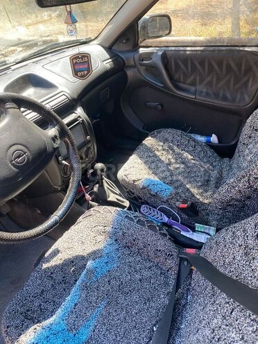 Opel Astra 1995, 333,000 km - 1.6 л - Bakı