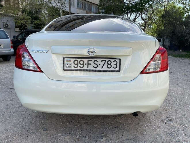 Nissan Sunny 2013, 205,056 km - 1.5 l - Bakı