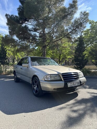 Mercedes C 180 1995, 280,000 km - 1.8 l - Sumqayıt