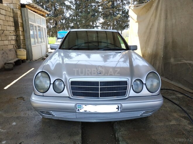 Mercedes E 230 1996, 358,000 km - 2.3 l - Lənkəran