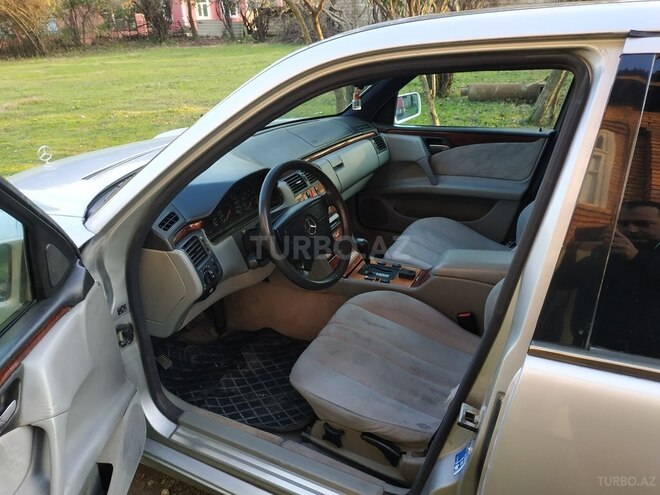 Mercedes E 230 1996, 358,000 km - 2.3 l - Lənkəran