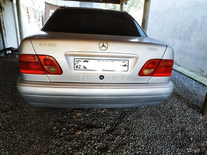 Mercedes E 230 1996, 358,000 km - 2.3 l - Lənkəran