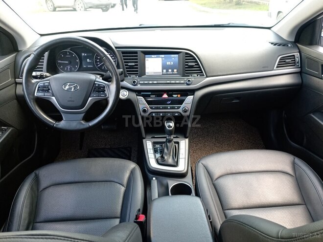 Hyundai Avante 2016, 157,500 km - 1.6 л - Gəncə