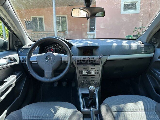 Opel Astra 2005, 182,000 km - 1.4 l - Bakı