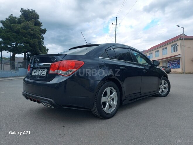 Chevrolet Cruze 2015, 211,000 km - 1.4 l - Şamaxı