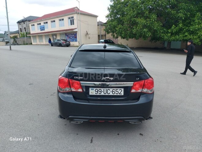 Chevrolet Cruze 2015, 211,000 km - 1.4 l - Şamaxı