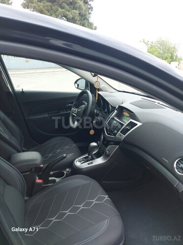 Chevrolet Cruze 2015, 211,000 km - 1.4 l - Şamaxı