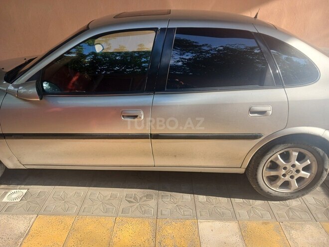 Opel Vectra 1997, 452,995 km - 2.0 l - Qazax