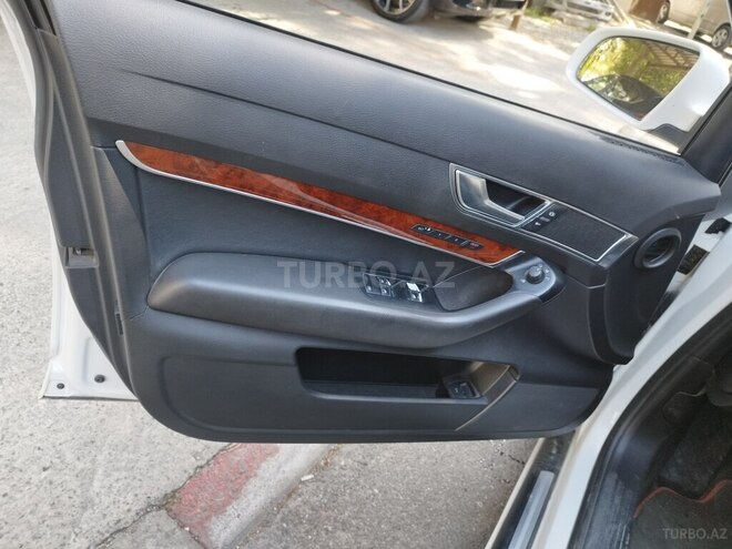 Audi A6 2005, 358,000 km - 3.2 l - Bakı