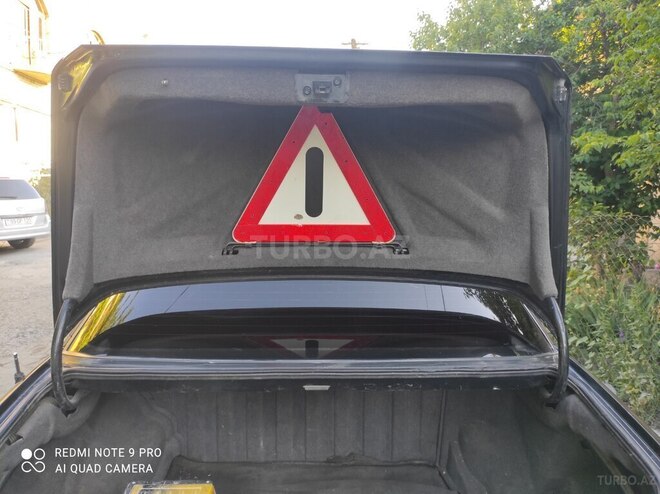 Mercedes E 220 1994, 350,000 km - 2.2 л - Gəncə