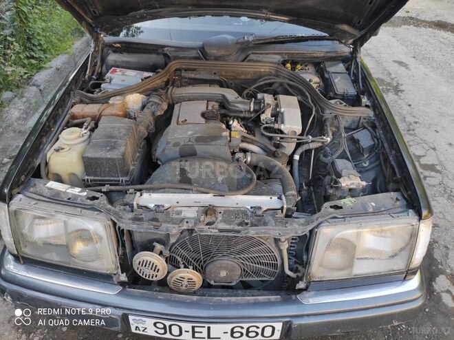 Mercedes E 220 1994, 350,000 km - 2.2 л - Gəncə