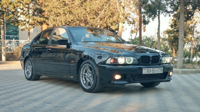 BMW 523