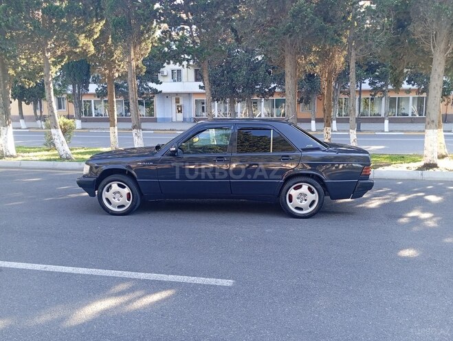 Mercedes 190 1993, 321,450 km - 2.0 l - Sumqayıt