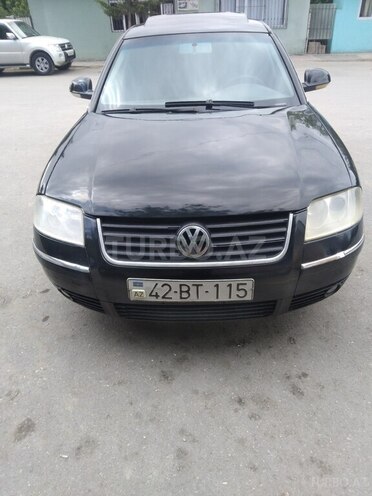 Volkswagen Passat 2004, 213,000 km - 1.8 l - Sumqayıt