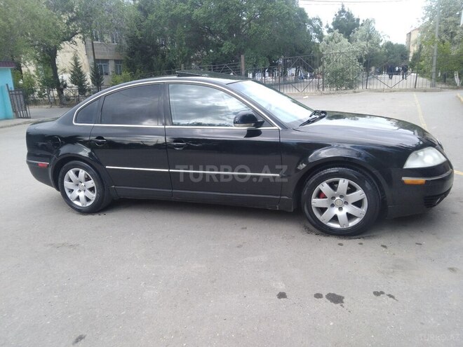 Volkswagen Passat 2004, 213,000 km - 1.8 l - Sumqayıt