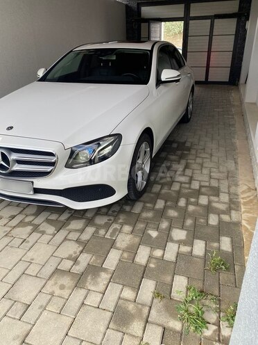 Mercedes E 220 d