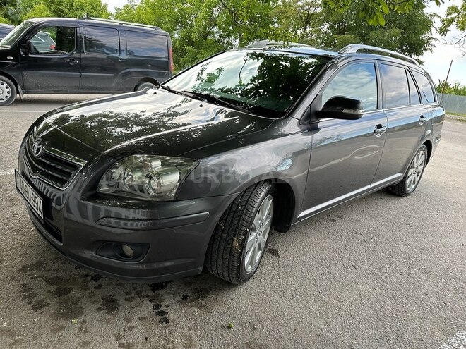 Toyota Avensis 2007, 246,000 km - 2.0 л - Quba