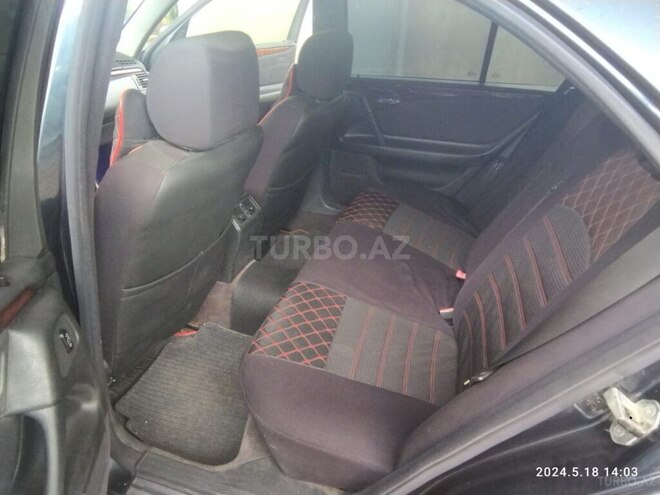 Mercedes E 240 1999, 500,142 km - 2.4 l - Biləsuvar