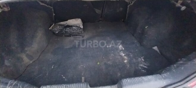 Ford Focus 2004, 420,000 km - 1.6 l - Ağcabədi