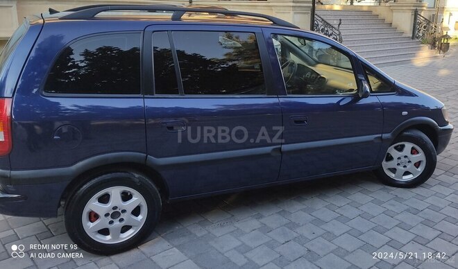 Opel Zafira