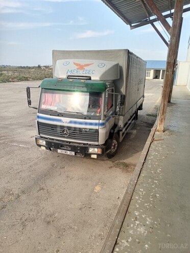 Mercedes  1998, 232,235 km - 4.3 l - Şamaxı