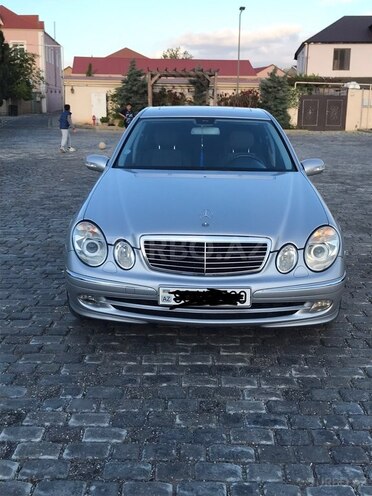 Mercedes E 240 2002, 230,000 km - 2.4 л - Bakı