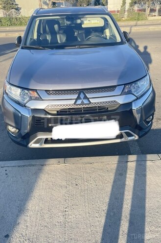 Mitsubishi Outlander 2018, 75,374 km - 2.4 л - Bakı