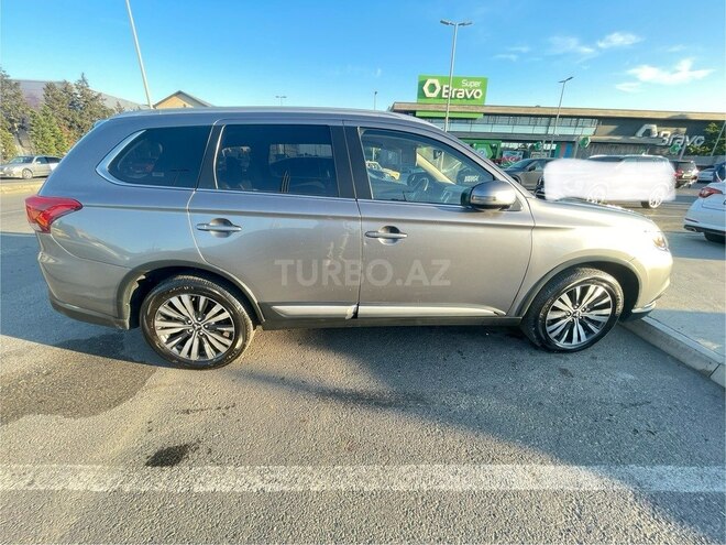 Mitsubishi Outlander 2018, 75,374 km - 2.4 л - Bakı