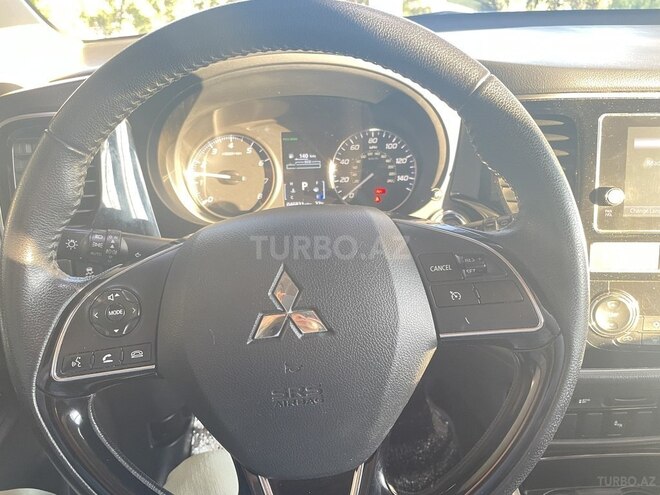 Mitsubishi Outlander 2018, 75,374 km - 2.4 л - Bakı