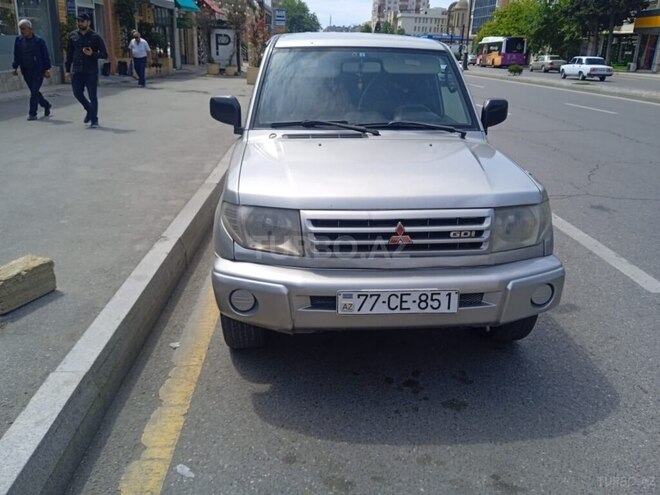 Mitsubishi Pajero io 1999, 251,000 km - 1.8 л - Bakı