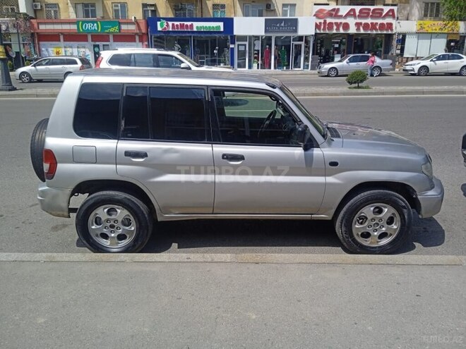 Mitsubishi Pajero io 1999, 251,000 km - 1.8 л - Bakı