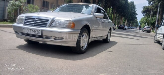 Mercedes C 220 d 1995, 596,368 km - 2.2 л - Qazax