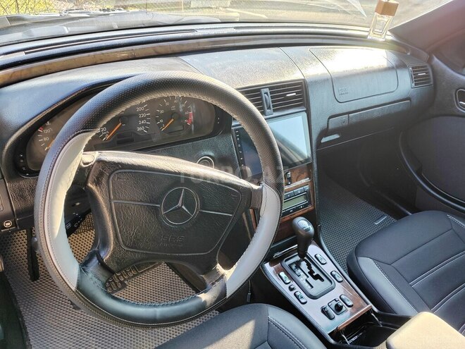 Mercedes C 240 1997, 359,650 km - 2.4 л - Lənkəran