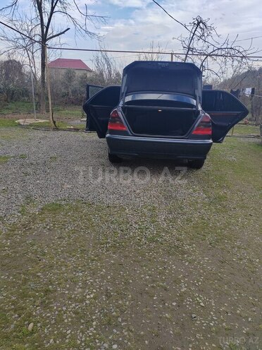 Mercedes C 240 1997, 359,650 km - 2.4 л - Lənkəran